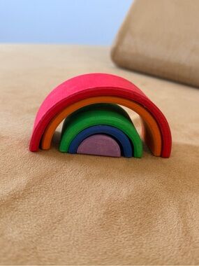 Sarah’s Silks Wooden Rainbow, MISSING YELLOW ARCH!